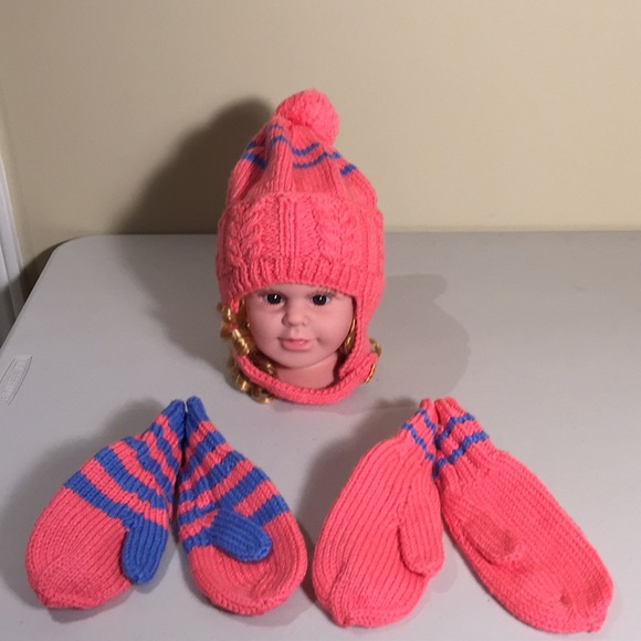 Hand Knit Child’s Winter Hat + 2 Pairs Mittens - Picture 12 of 15